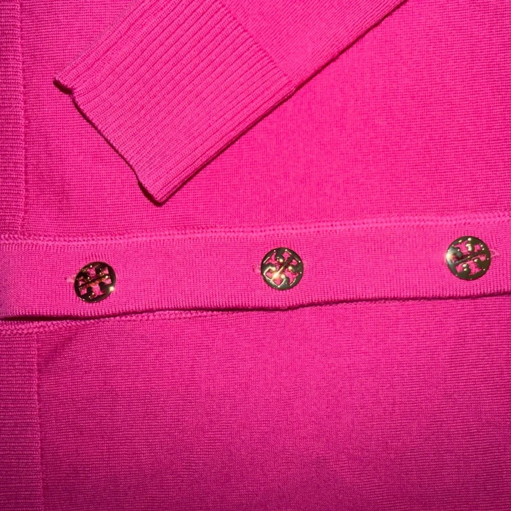 Tory Burch Cardigan XS Pink Gold‎ Logo Button V Neck Lightweight Knit Sweater